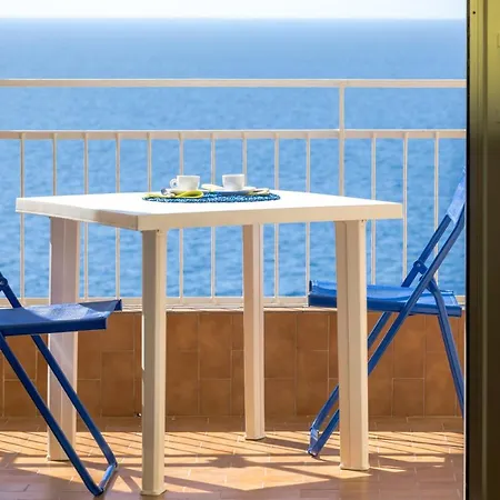 163 - Sunshine 4 Fronte Vista Mare, 100m *