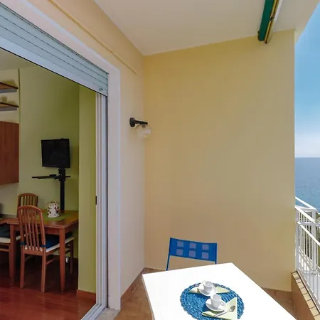 163 - Sunshine 4 Fronte Vista Mare, 100m * Sanremo